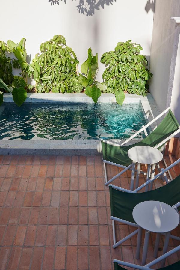 Antipoda Hotel Boutique 메딜린 외부 사진