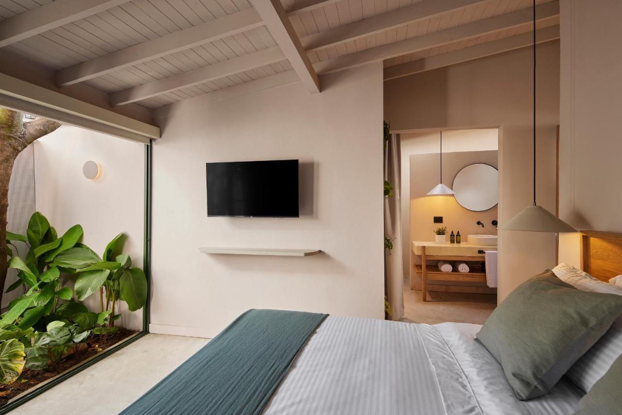 Antipoda Hotel Boutique 메딜린 외부 사진