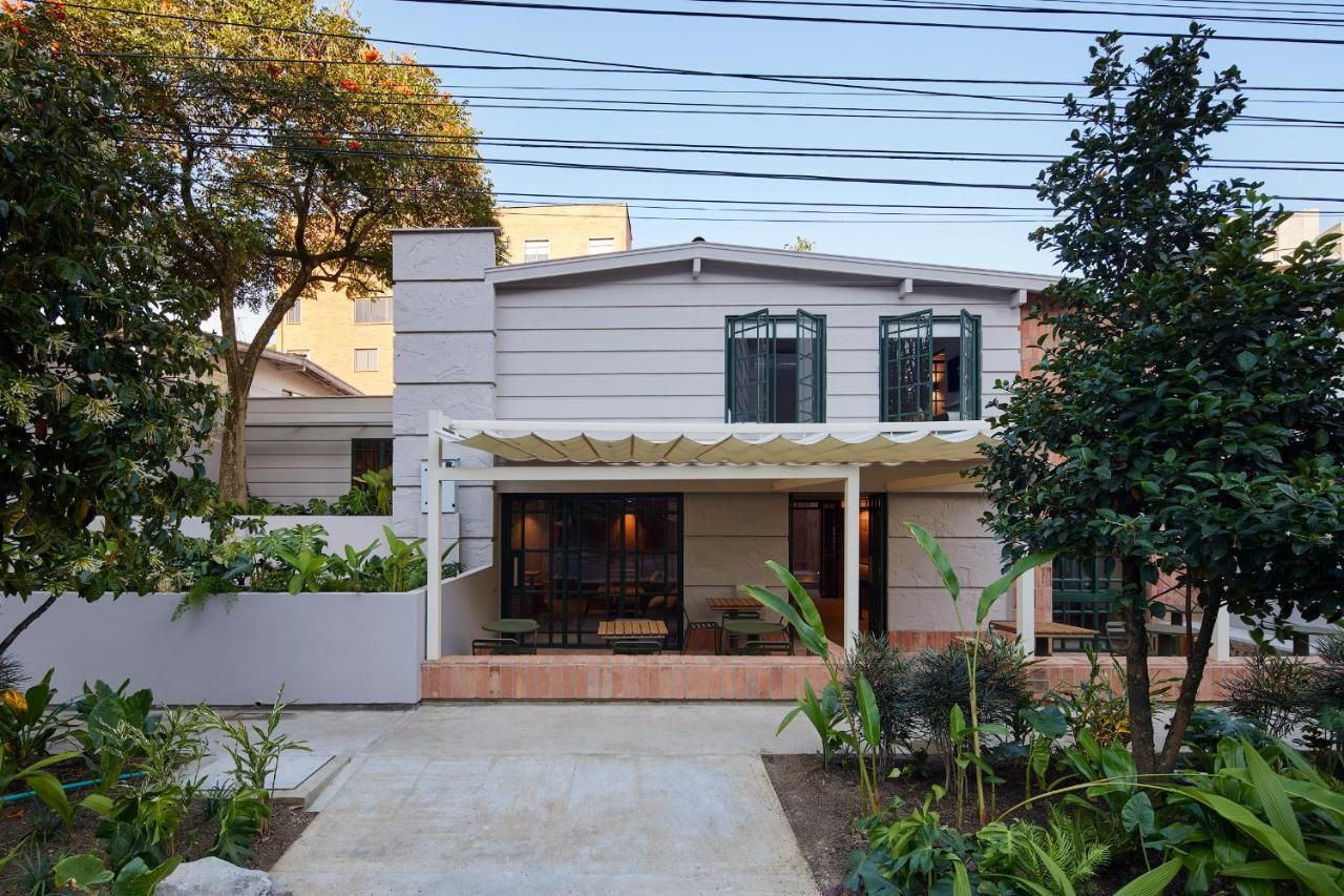 Antipoda Hotel Boutique 메딜린 외부 사진
