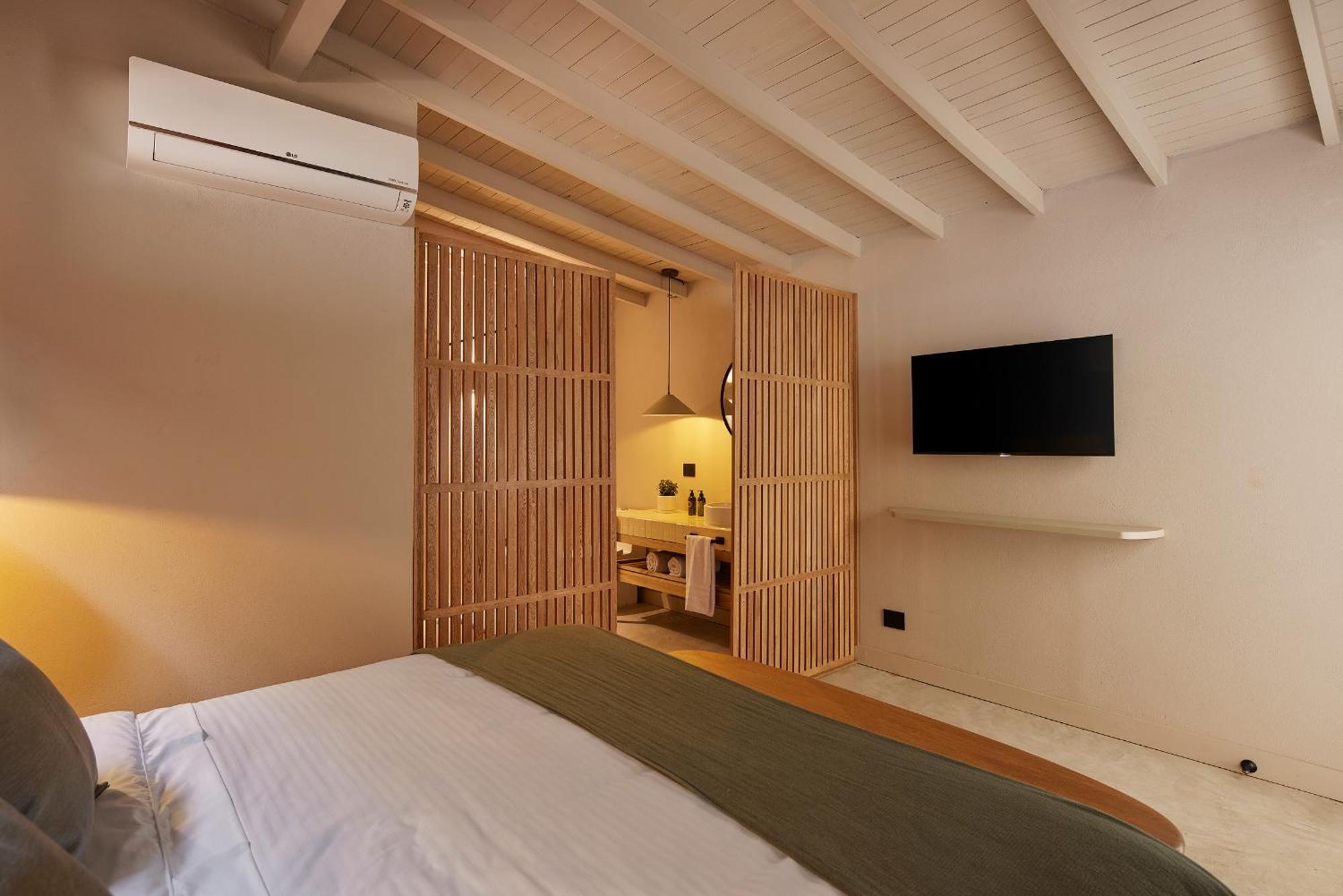 Antipoda Hotel Boutique 메딜린 외부 사진