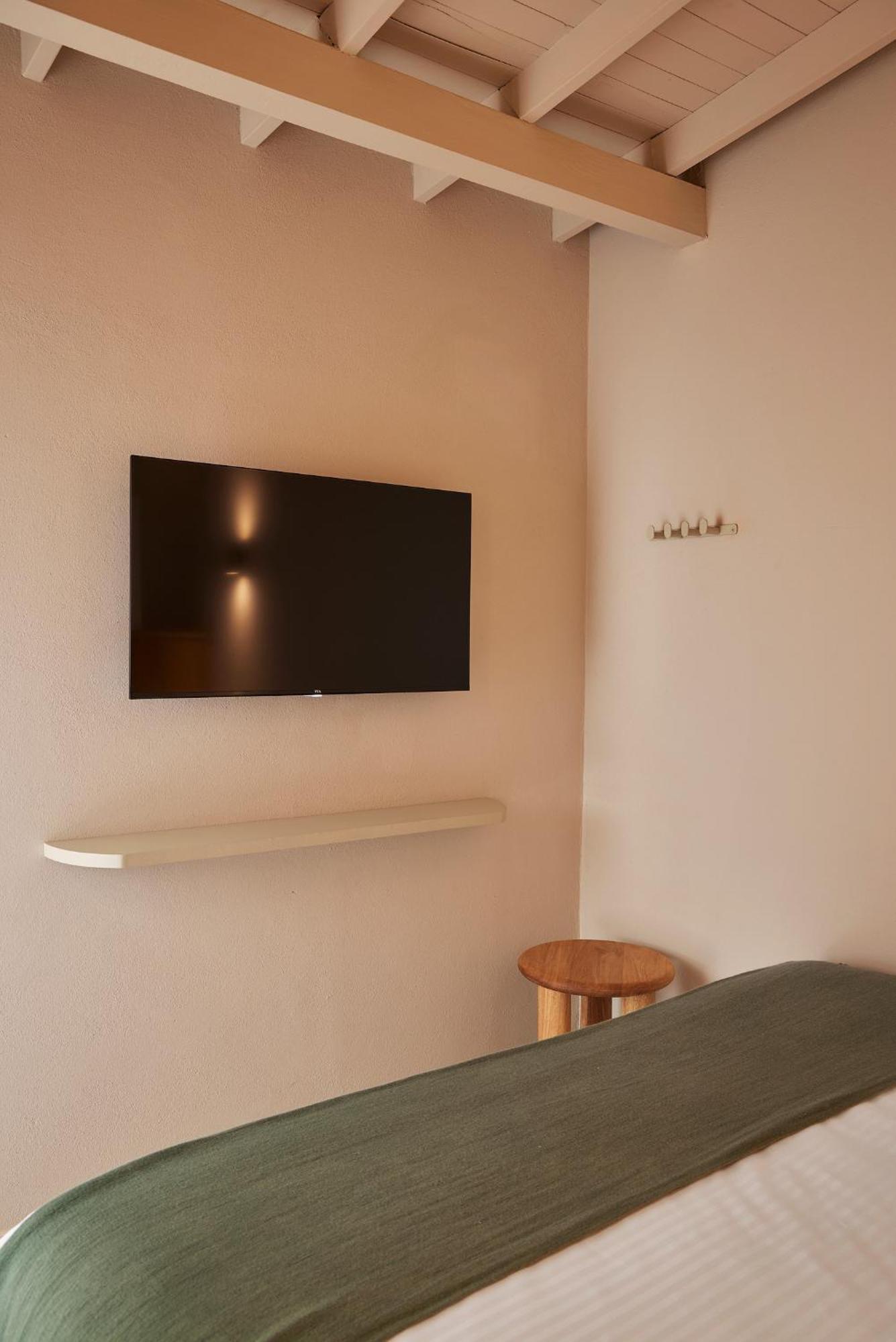 Antipoda Hotel Boutique 메딜린 외부 사진